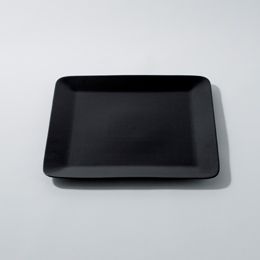 紙平正角皿　大　黒 × 透明 / Kamihiraseikakuzara Dai Black × Transparent<br />¥30,000